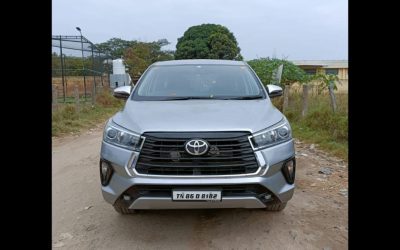 Toyota  Innova CRYSTA